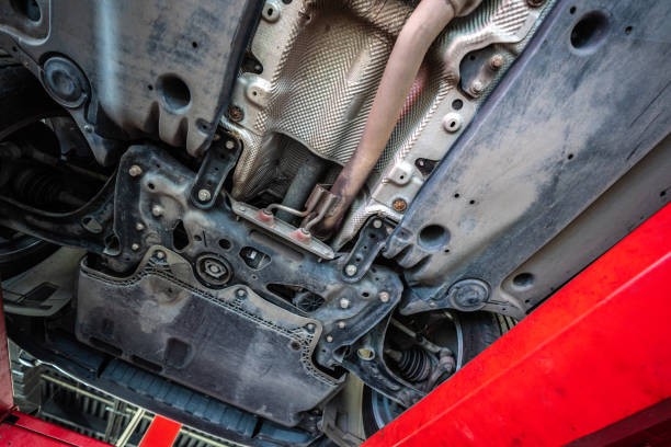 Tại sao việc xử lý ô tô của bạn lại bắt đầu bằng ống lót tay điều khiển