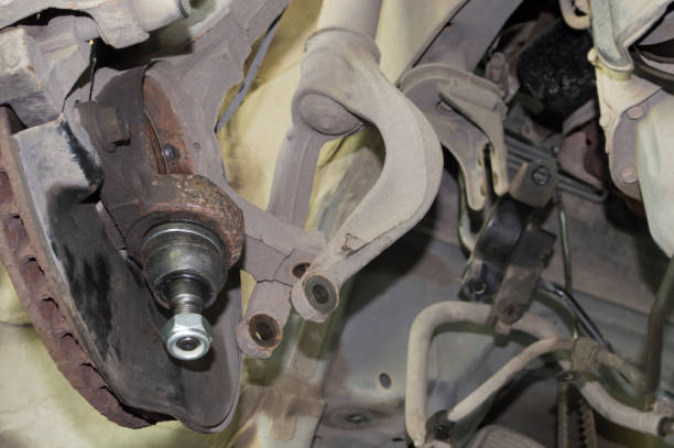 Vai trò của Ống lót tay điều khiển trong việc phân bố góc cuộn và độ cứng cuộn